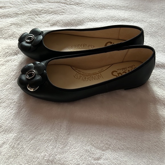 Circus by Sam Edelman black flats size 6 - Picture 4 of 5